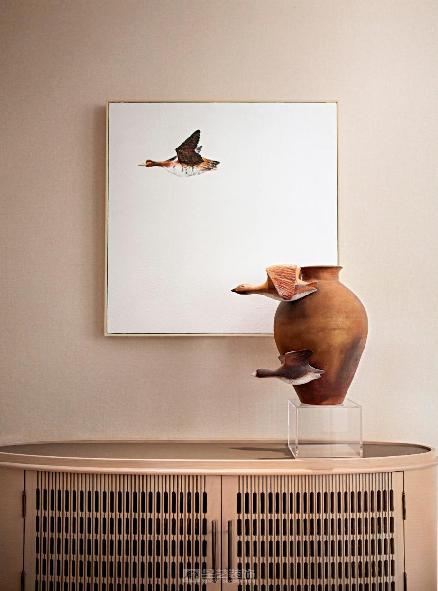 不追求華麗，而追求舒適；不堆砌裝飾，而回歸生活本身