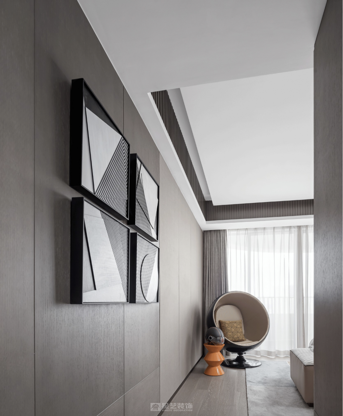 頂層躍層——復(fù)式挑空的廳